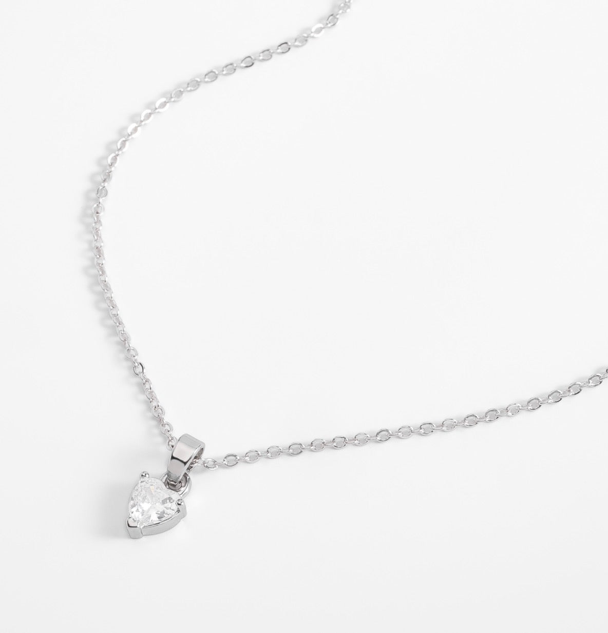 Dainty Heart Crystal Pendant Necklace