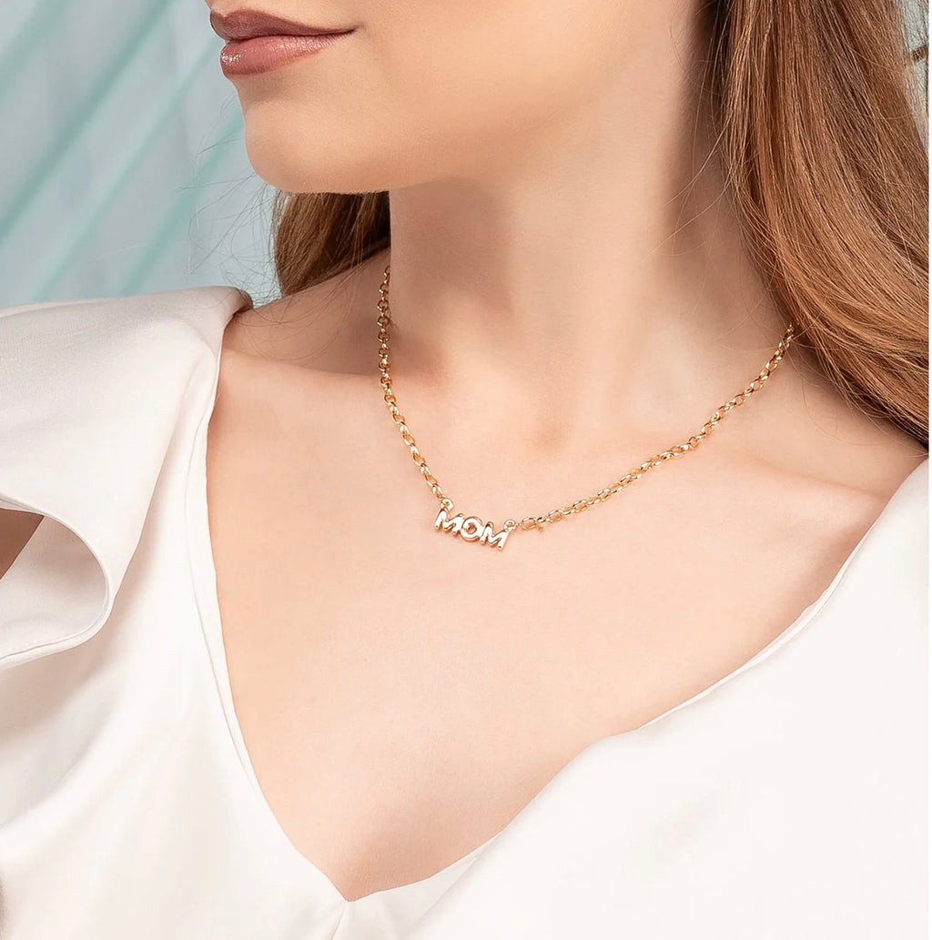 Mom Gold Name Necklace