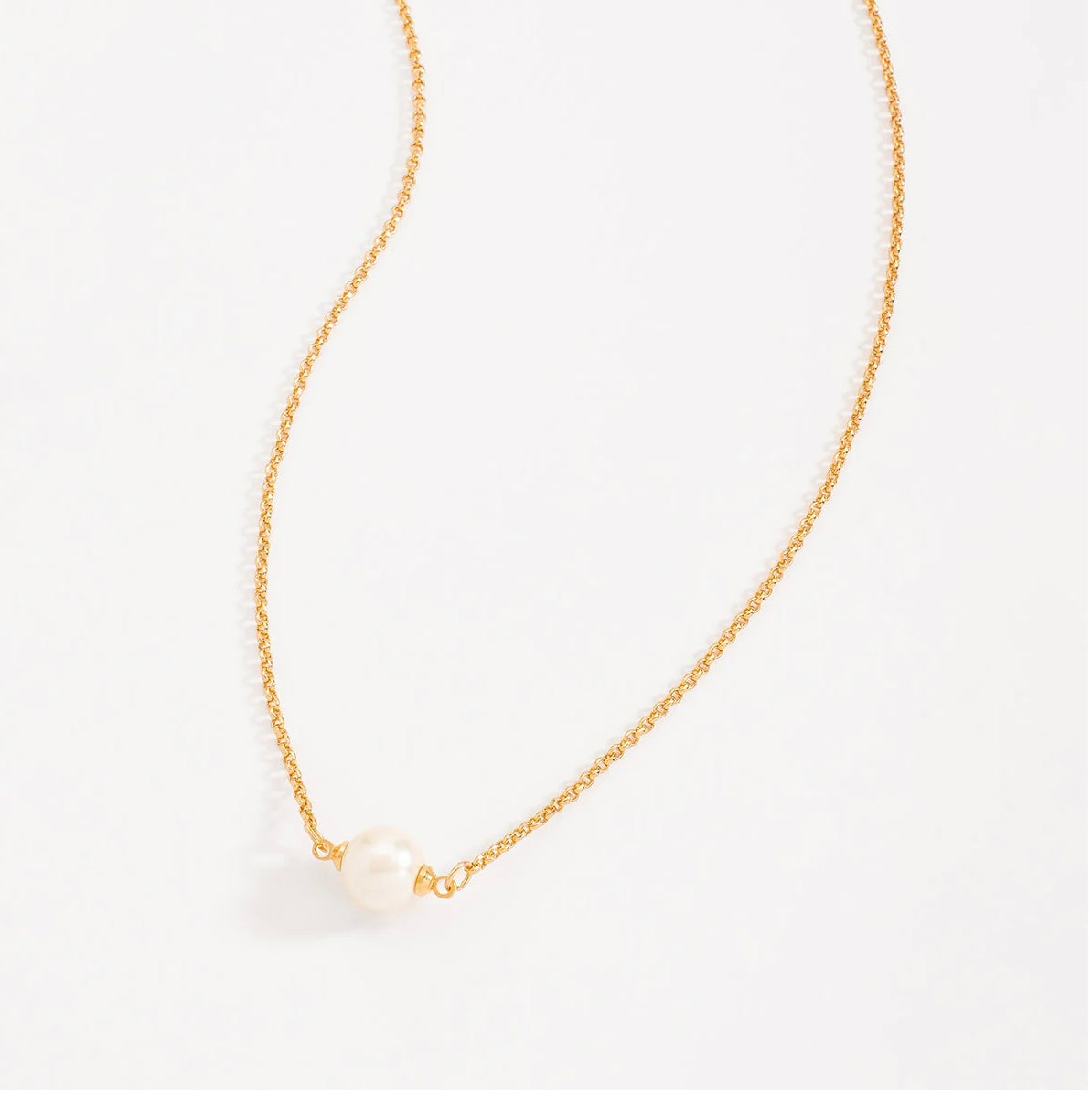 Minimalist Pearl Gold Necklace