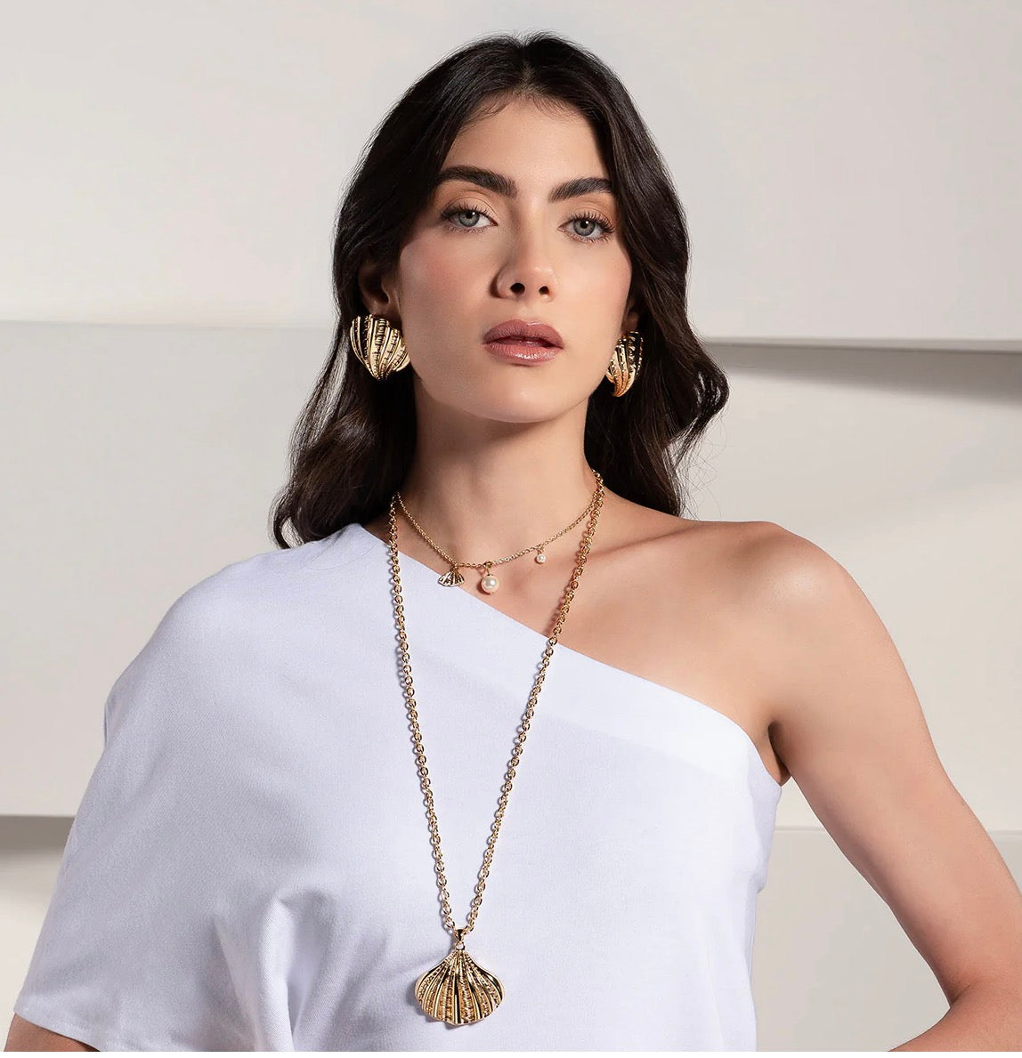 18K Gold Plated Seashell Pendant Necklace